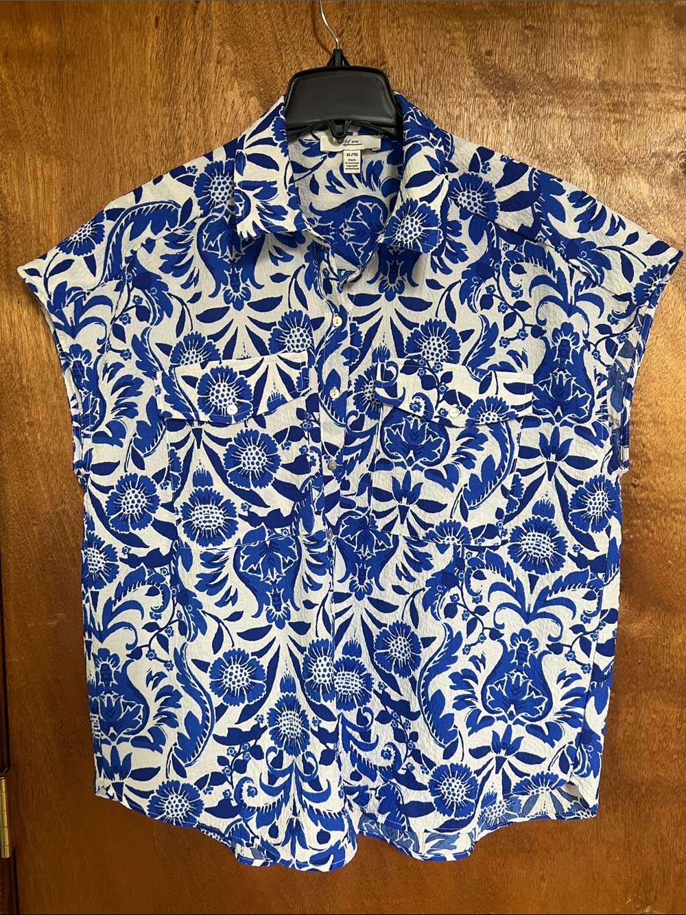 Casual Blue Floral Short-Sleeve Button-Up Blouse - Unknown Brand